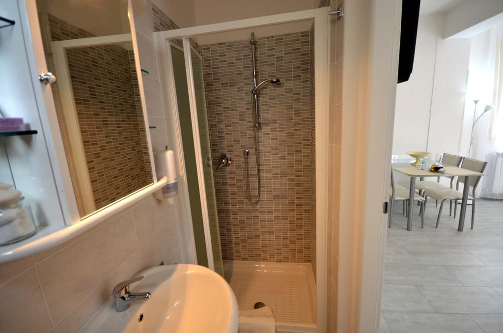4-Tourist House Bologna-Studio - Self Check-In Ngoại thất bức ảnh