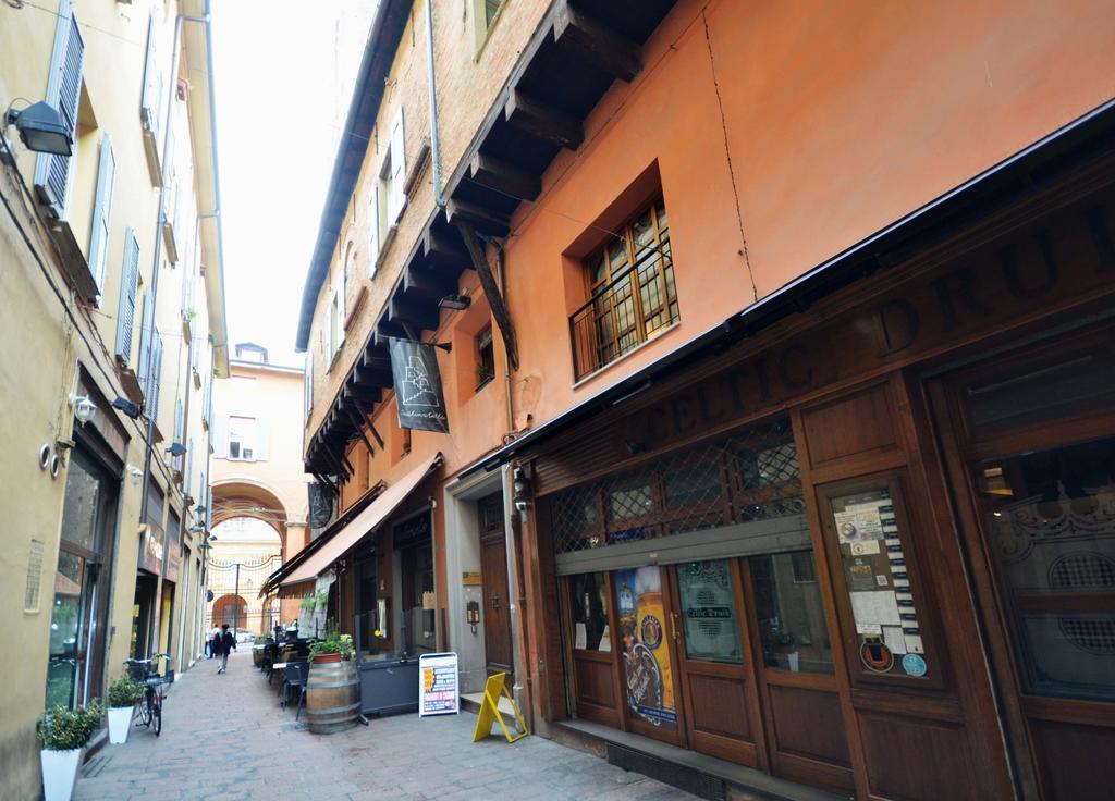 4-Tourist House Bologna-Studio - Self Check-In Ngoại thất bức ảnh